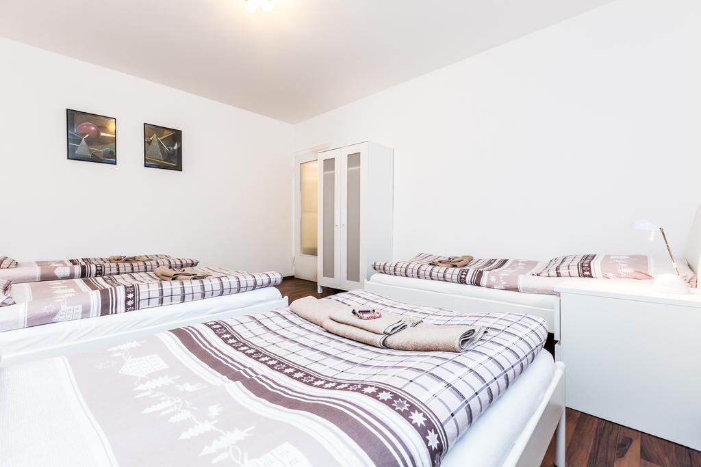 Stammheim Apartment Köln